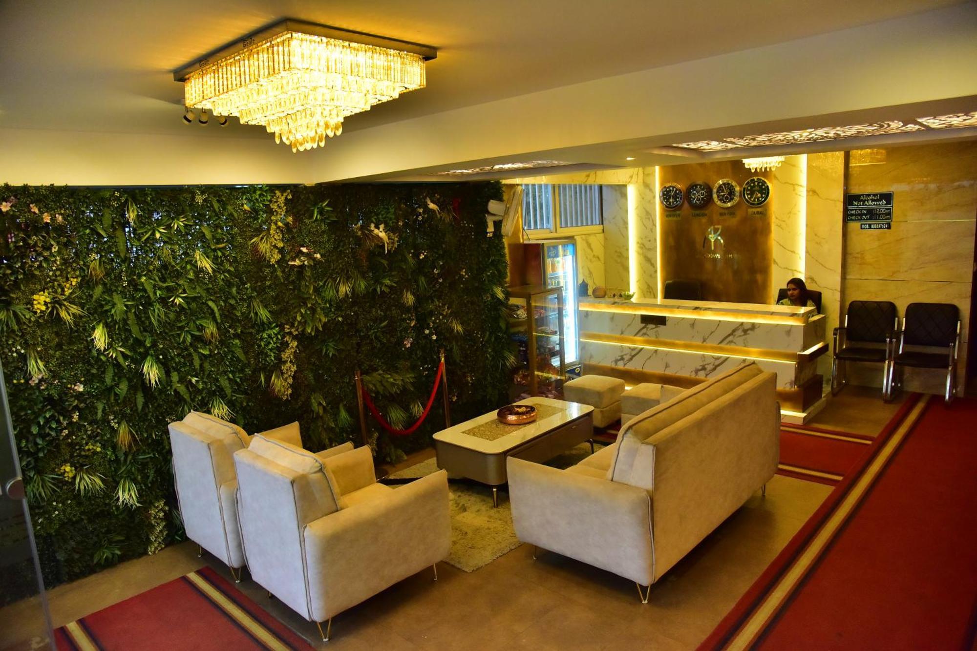Meadows Inn Мисор Екстериор снимка
