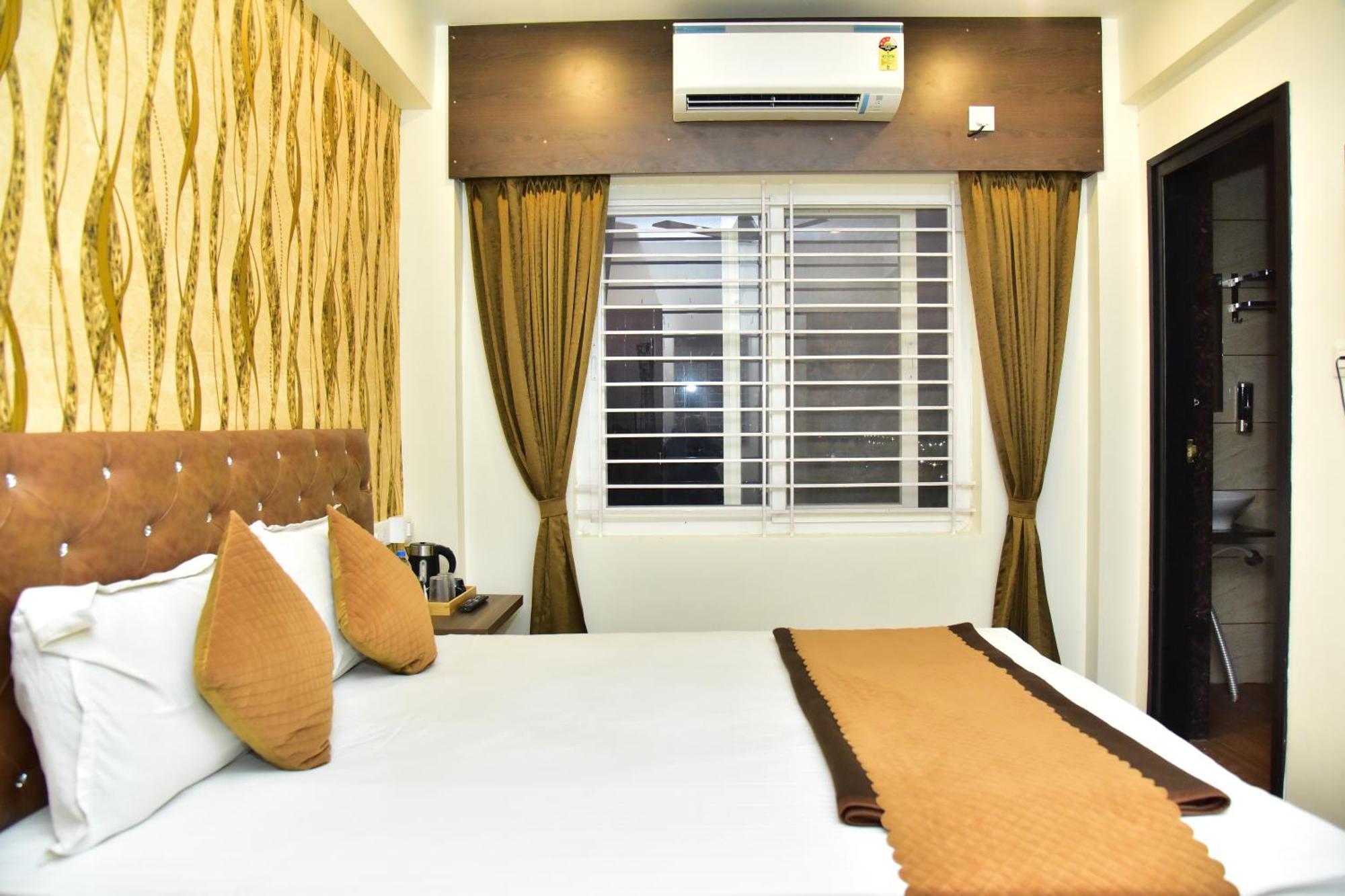 Meadows Inn Мисор Екстериор снимка