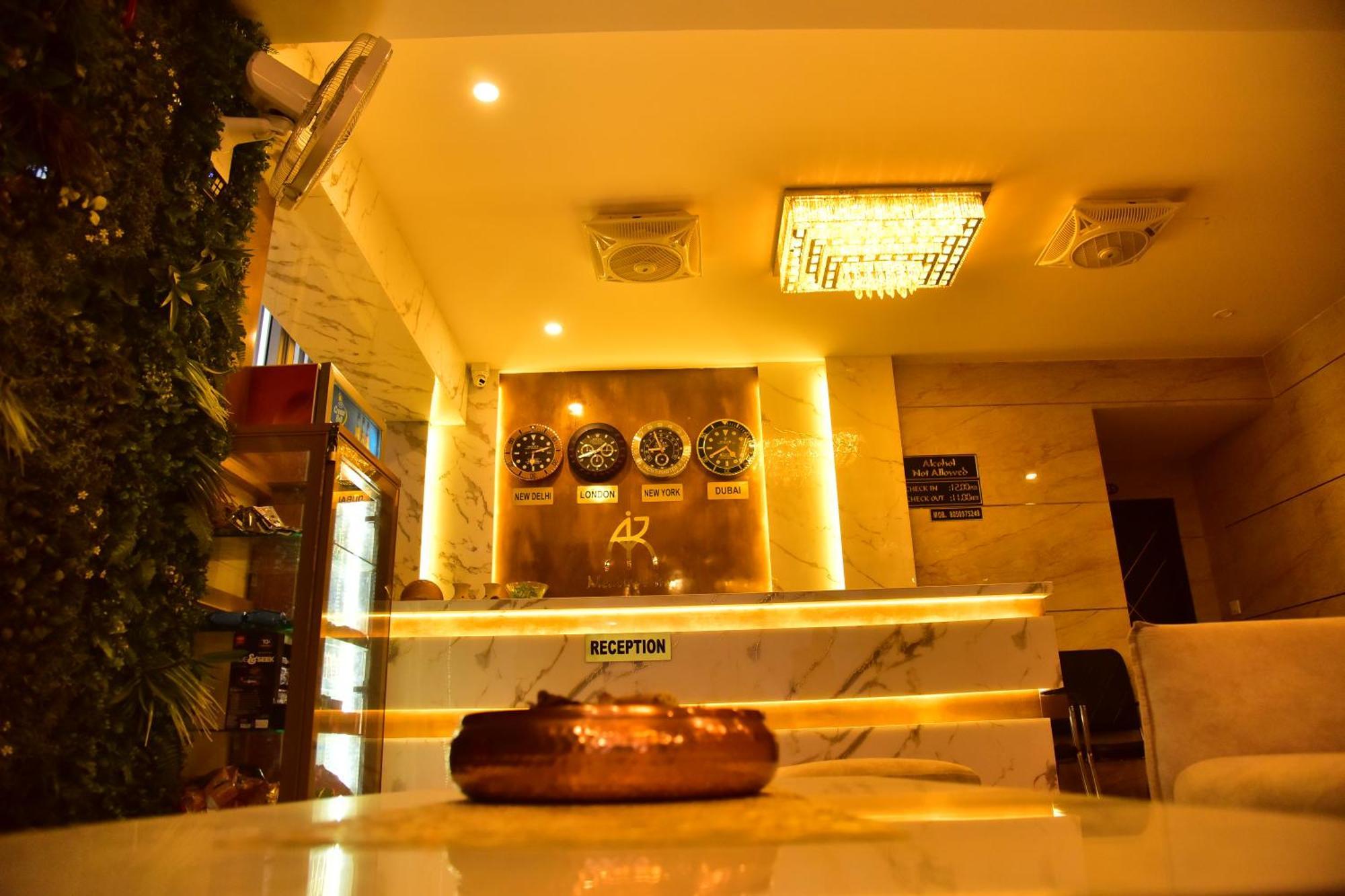 Meadows Inn Мисор Екстериор снимка