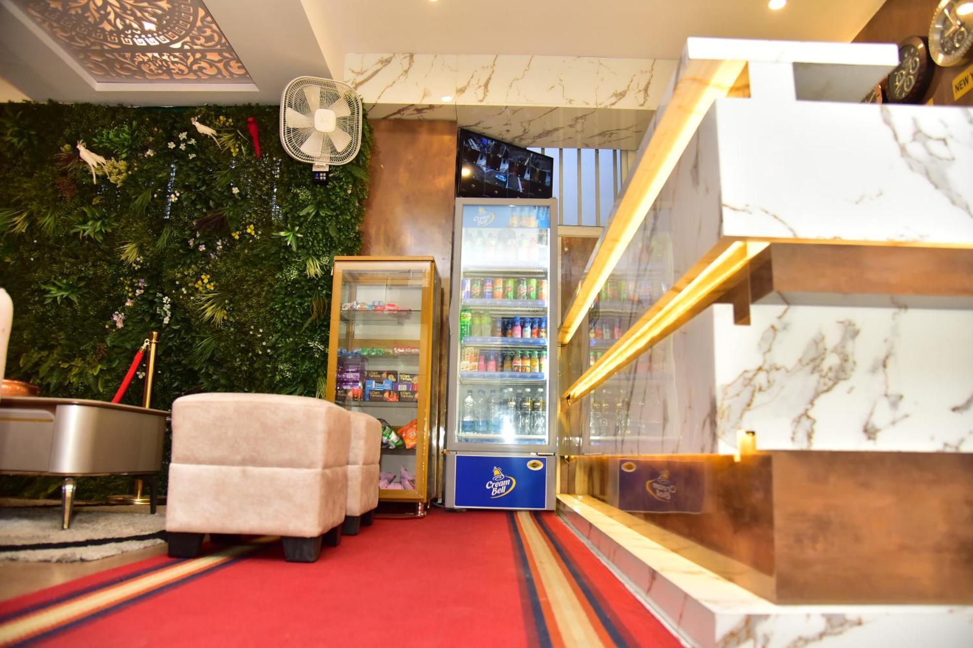 Meadows Inn Мисор Екстериор снимка